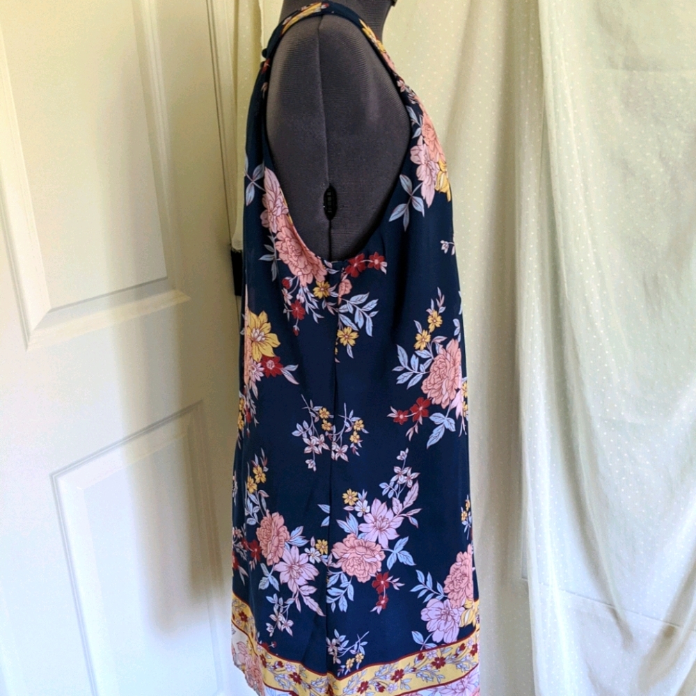 Halter Dress, size Small - Picture 3 of 9